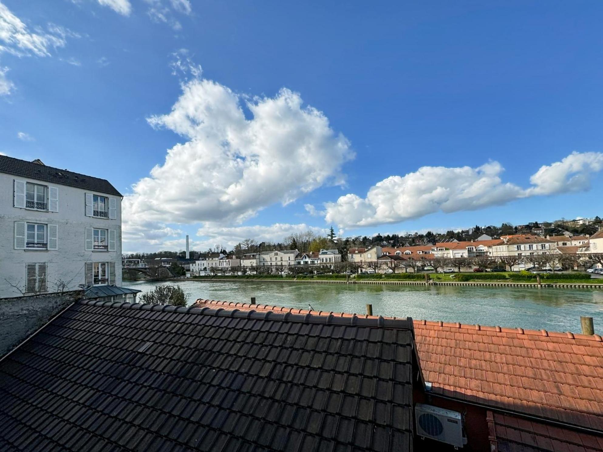Le Cosy Lagny - Appartement Cosy Avec Balcon Vue Sur Marne エクステリア 写真